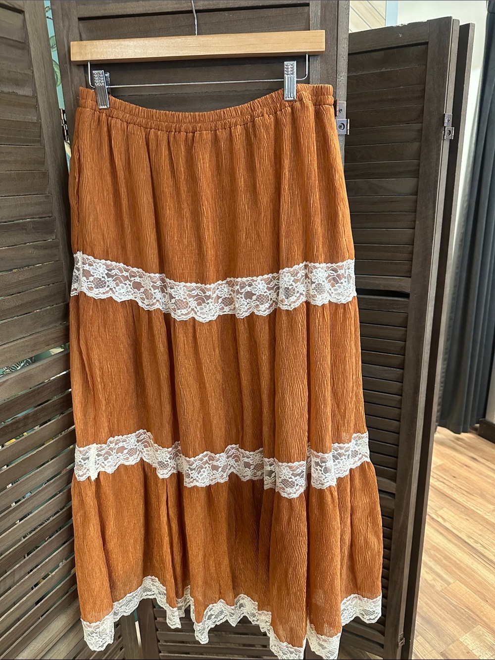 Listicle Rust Orange Maxi Skirt with White Lace Trim - Picture 4 of 5